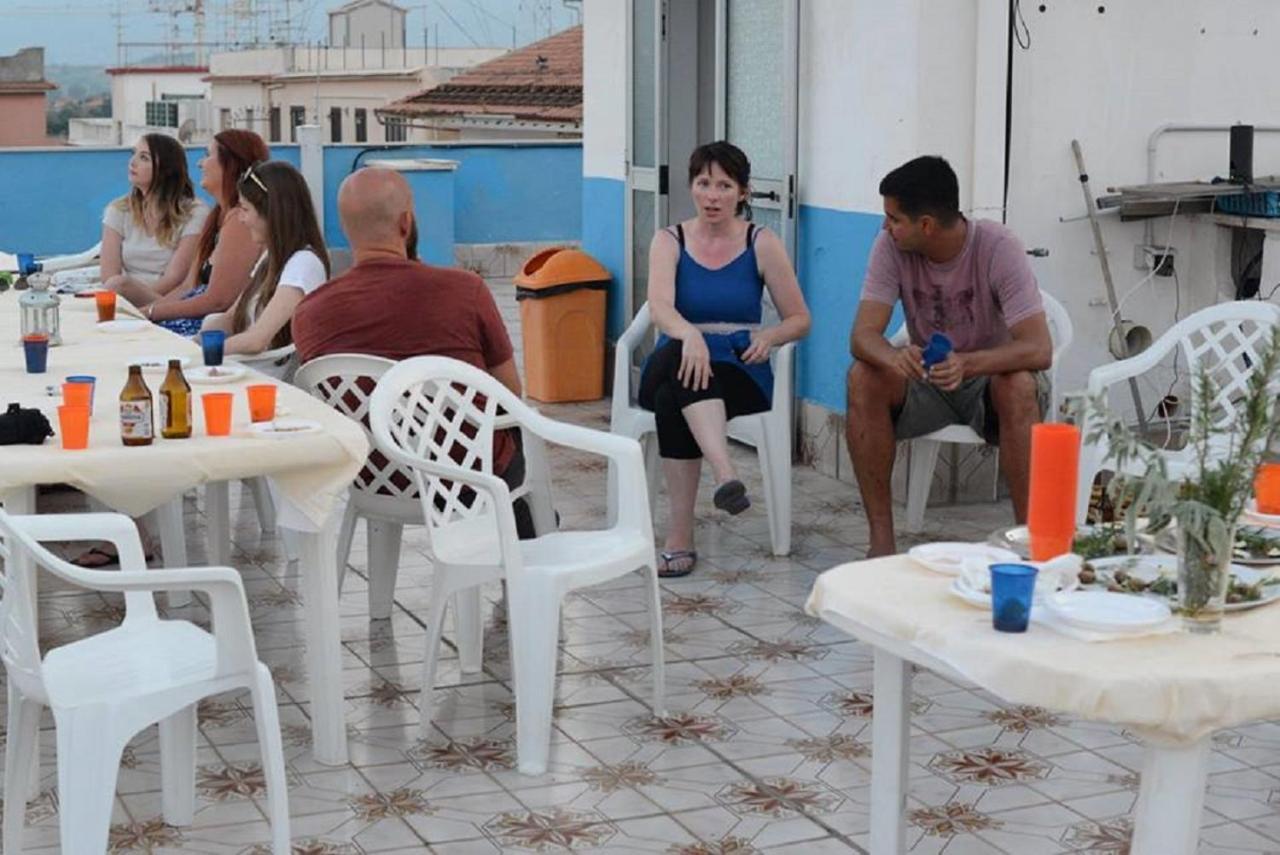 Gianni House Backpackers Hostel 지아르디니낙소스 외부 사진