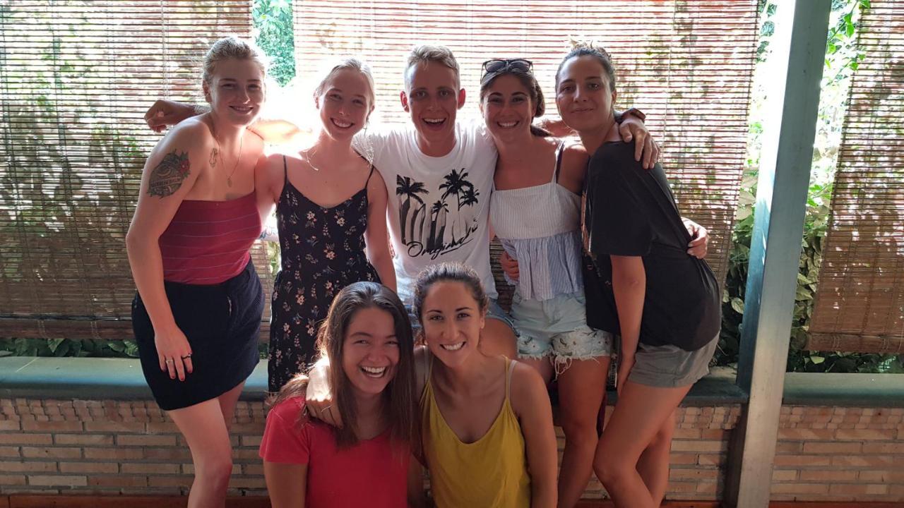 Gianni House Backpackers Hostel 지아르디니낙소스 외부 사진